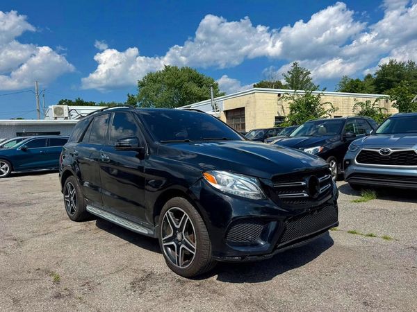 2017 MERCEDES-BENZ GLE