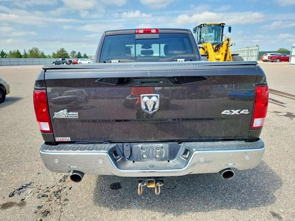 2017 RAM 1500 SLT
