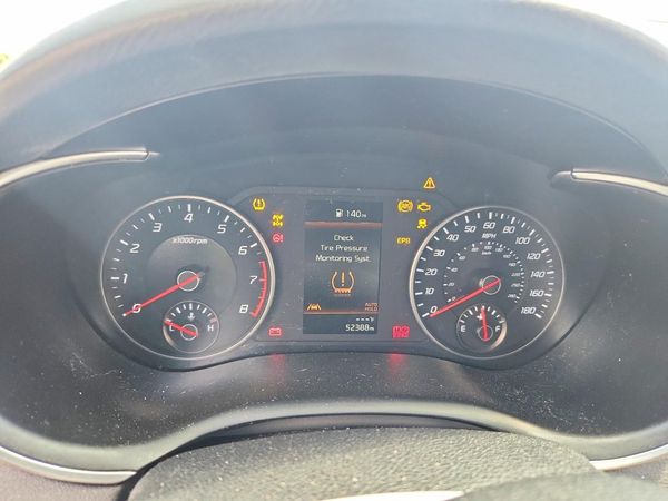 2022 KIA STINGER