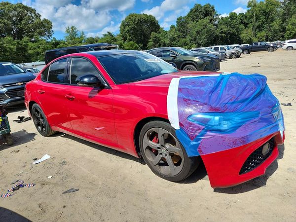 2017 ALFA ROMEO GIULIA