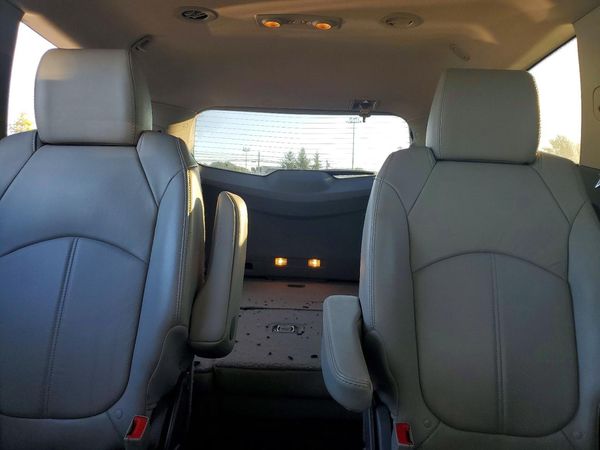 2016 CHEVROLET TRAVERSE 2LT
