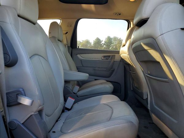 2016 CHEVROLET TRAVERSE 2LT