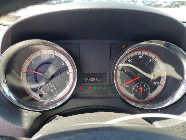 2014 DODGE GRAND CARAVAN SE