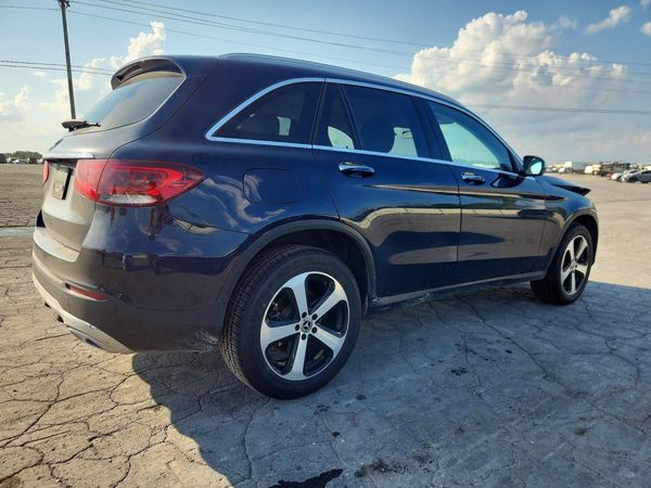 2020 MERCEDES-BENZ GLC GLC300