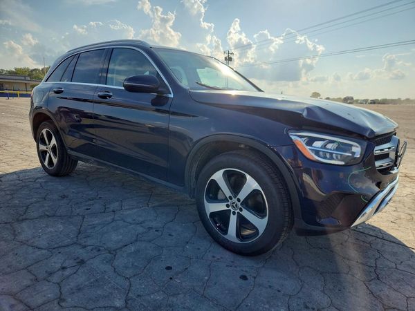 2020 MERCEDES-BENZ GLC GLC300
