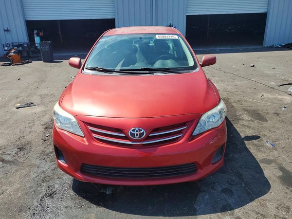 2013 TOYOTA COROLLA