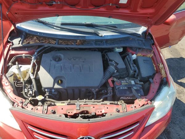 2013 TOYOTA COROLLA