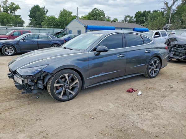 2023 HYUNDAI SONATA SEL Plus