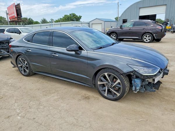 2023 HYUNDAI SONATA SEL Plus