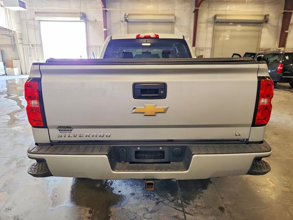 2018 CHEVROLET SILVERADO LT — DIRR