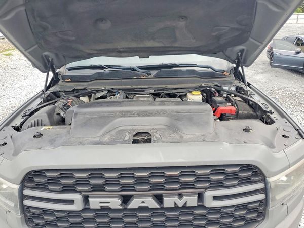 2022 RAM 2500 Big Horn, Lone Star