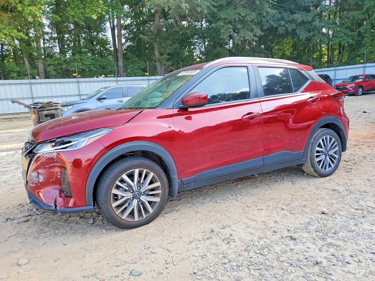 2023 NISSAN KICKS