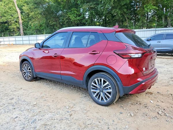 2023 NISSAN KICKS
