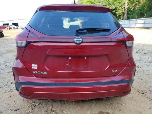 2023 NISSAN KICKS