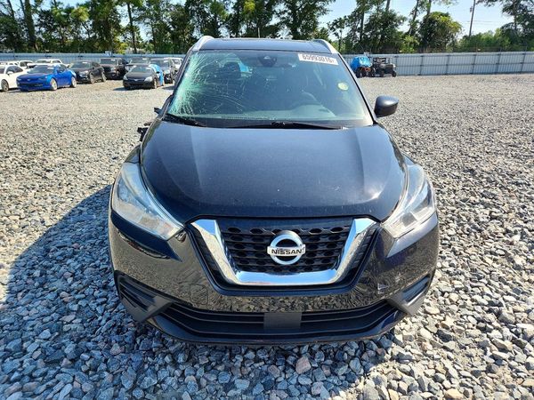 2020 NISSAN KICKS