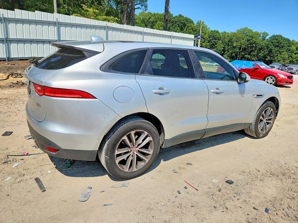 2018 JAGUAR F-PACE