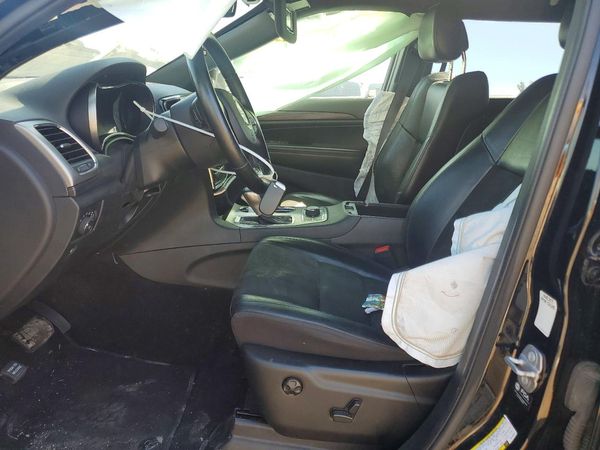 2022 JEEP CHEROKEE — DENT