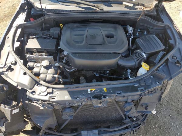 2022 JEEP CHEROKEE — Engine bay