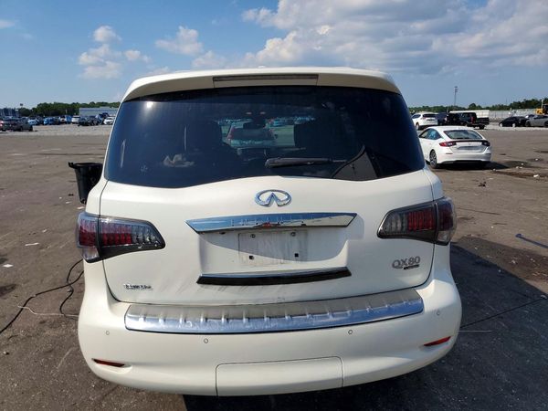 2016 INFINITI QX80