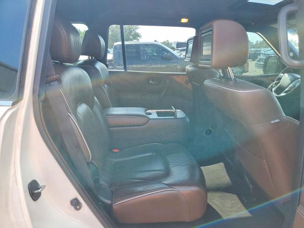 2016 INFINITI QX80