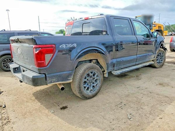 2025 FORD F150