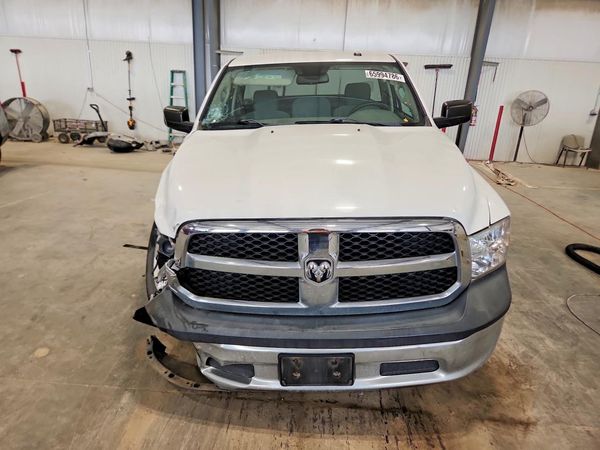 2014 RAM 1500 ST