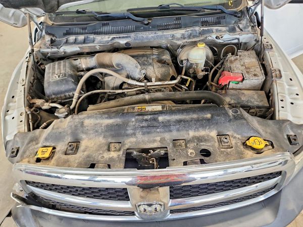 2014 RAM 1500 ST