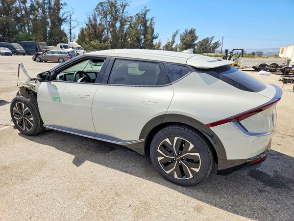 2022 KIA EV6