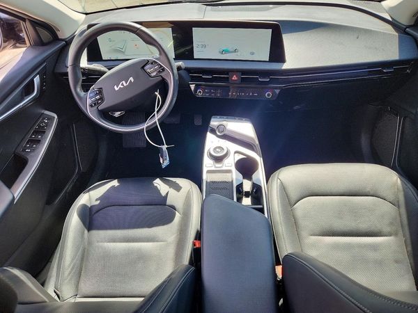 2022 KIA EV6