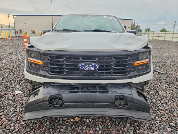 2024 FORD F150