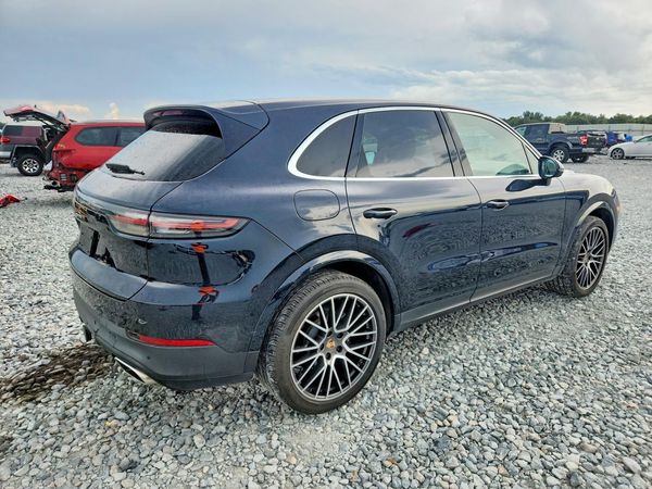 2023 PORSCHE CAYENNE