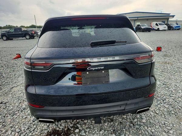 2023 PORSCHE CAYENNE