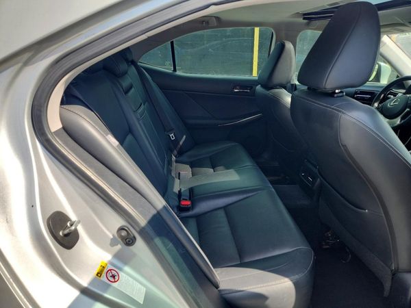 2014 LEXUS IS