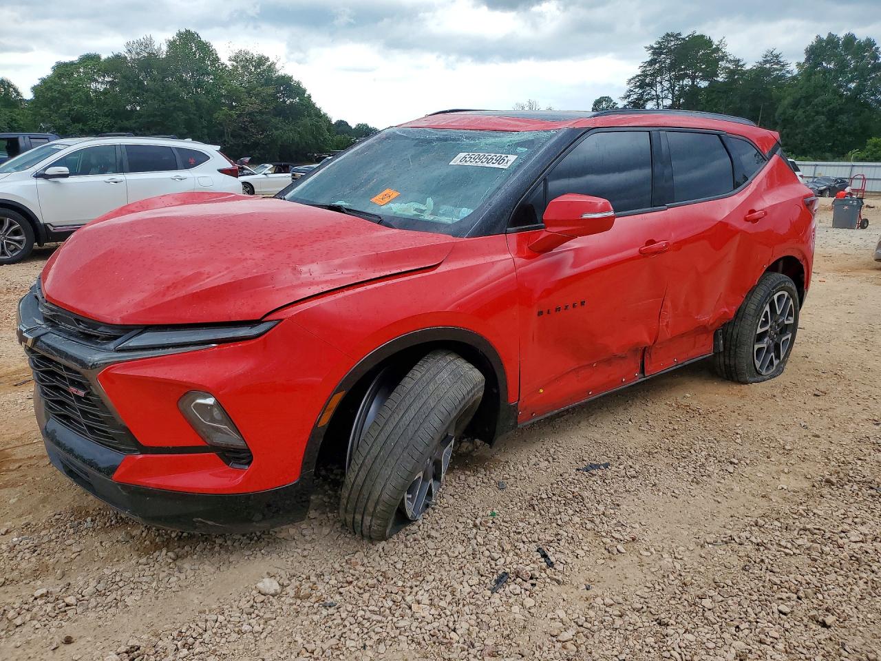 2023 CHEVROLET BLAZER RS — Front 3/4