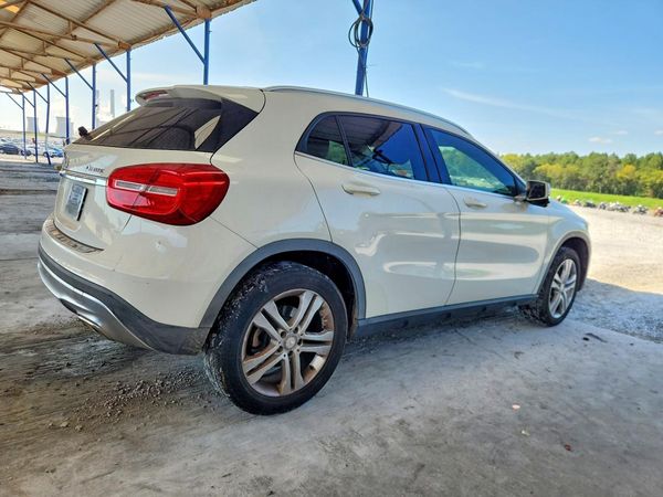 2015 MERCEDES-BENZ GLA GLA250 4-MATIC