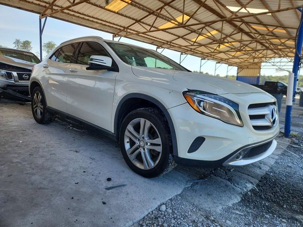 2015 MERCEDES-BENZ GLA GLA250 4-MATIC