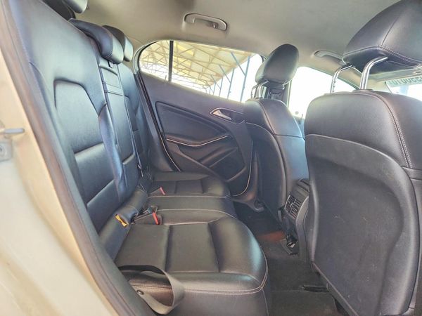 2015 MERCEDES-BENZ GLA GLA250 4-MATIC