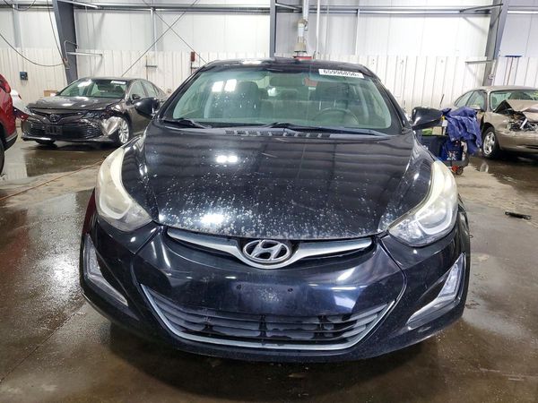 2014 HYUNDAI ELANTRA GLS (Middle)