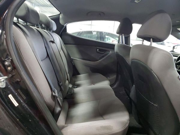 2014 HYUNDAI ELANTRA GLS (Middle)