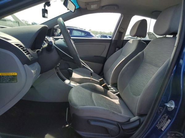 2017 HYUNDAI ACCENT SE Base