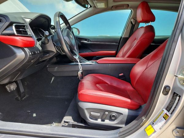 2020 TOYOTA CAMRY