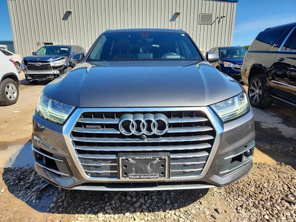 2018 AUDI Q7