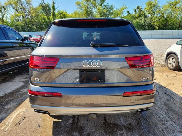 2018 AUDI Q7