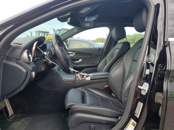 2016 MERCEDES-BENZ C C300