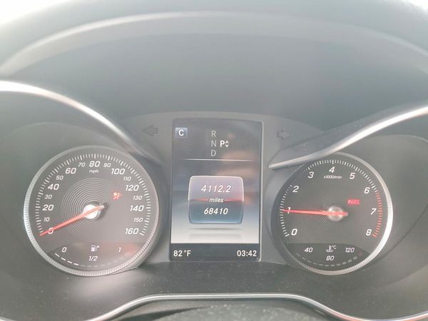 2016 MERCEDES-BENZ C C300