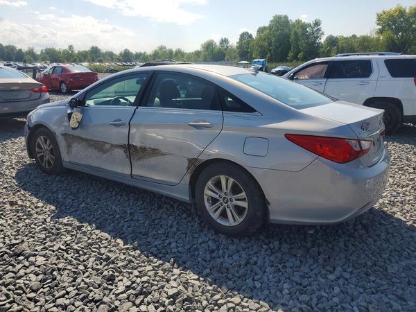 2013 HYUNDAI SONATA GLS/ GLS Popular