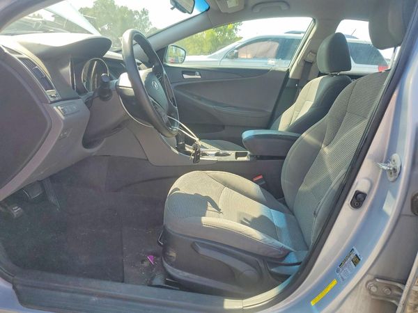 2013 HYUNDAI SONATA GLS/ GLS Popular
