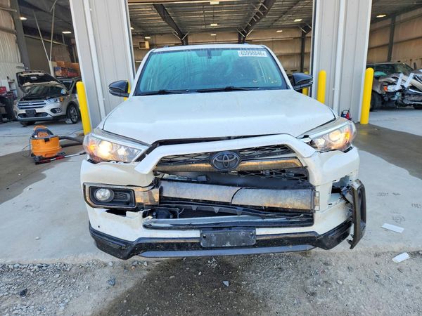 2019 TOYOTA 4RUNNER