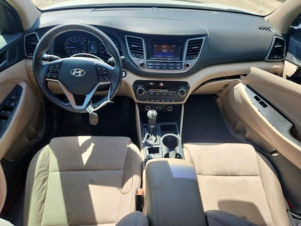 2017 HYUNDAI TUCSON