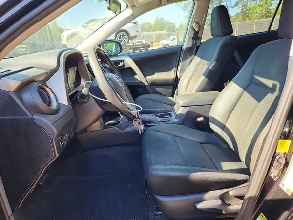 2015 TOYOTA RAV4 LE (X Grade)